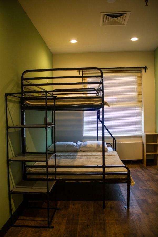 Cream City Hostel Milwaukee Eksteriør billede